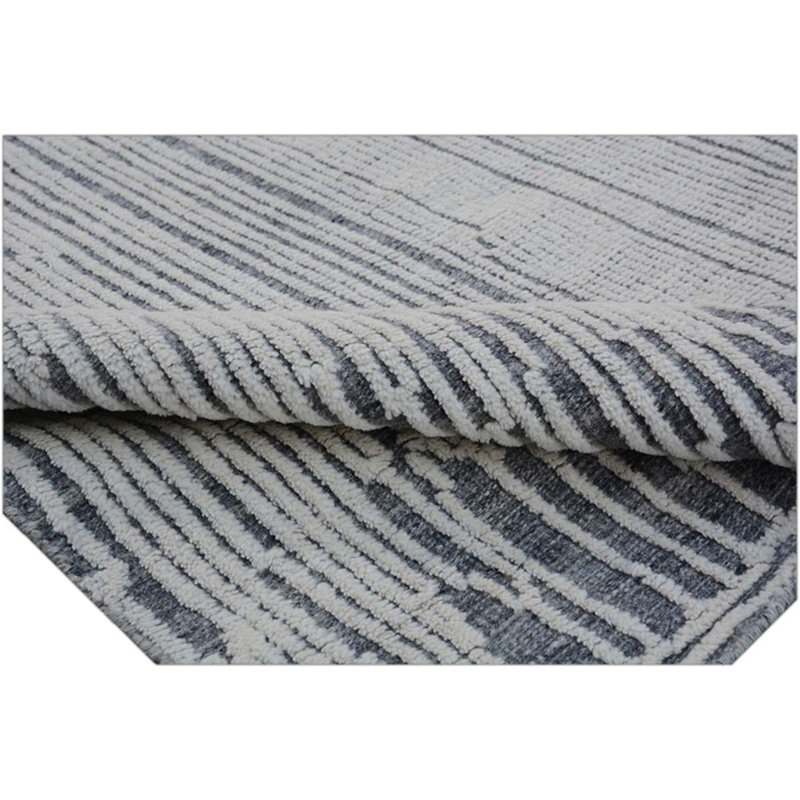 Moroccan Wool Area Rug, Rectangle 6' x 9', No Pattern and Not Solid Color