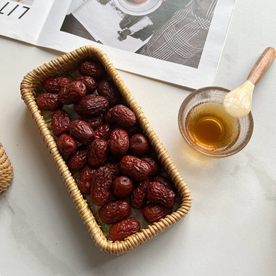 3Pcs Handwoven Rattan Storage Tray With Colorful Shell-Shaped Decor - Luxury Rattan Tray For Snack, Nut, Tea Cup Organizer For Living Room, Dining Table, And Picnic Use