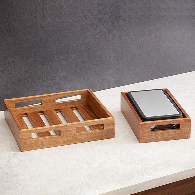 Caisses en bois, Brun