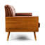 Brun avec attrait moderne de style Mid-Century, l 30,5 po x P 72 po x H 32,03 po, tissu en polyuréthane, coussins de traversin, siège à surpiqûres en losange, revêtement, pieds évasés dorés