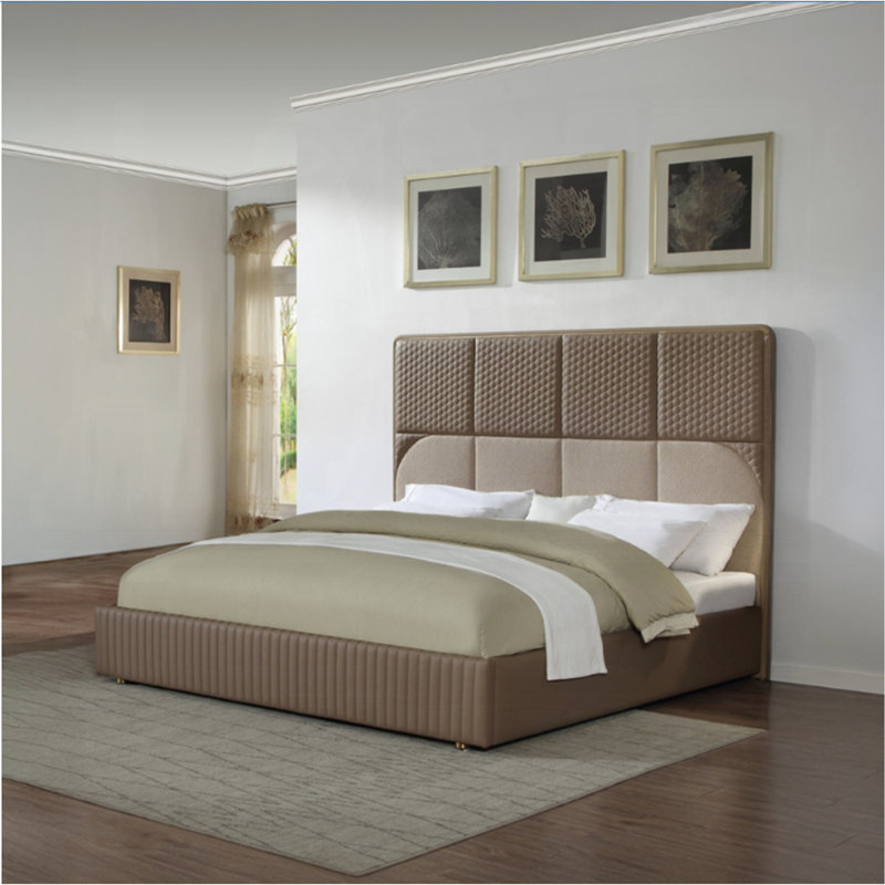 Lit en microfibre brun et beige Marcelino pour lit très grand Eastern Grain Wood