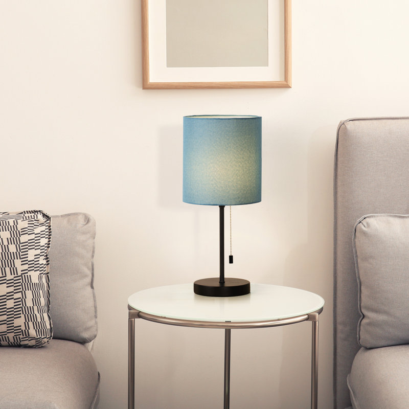 Lampe de table standard noire 16,3 po