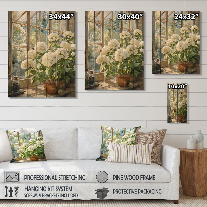 Hortensias dans la ferme, serre I - impression d'hortensias sur bois de pin naturel, H 40 po x l 30 po x P 0,78 po