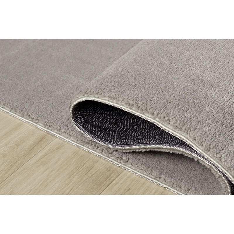 The Carpet Relax - Modern Rug, Fluffy, Short Pile, Non-Slip Underside, Washable up to 30°C, Super-Soft, Fur Look, Sand