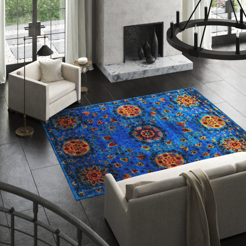 Azerbaijan Hand Knotted Silk Oriental Area Rug, Rectangle 5'5" x 8'1"