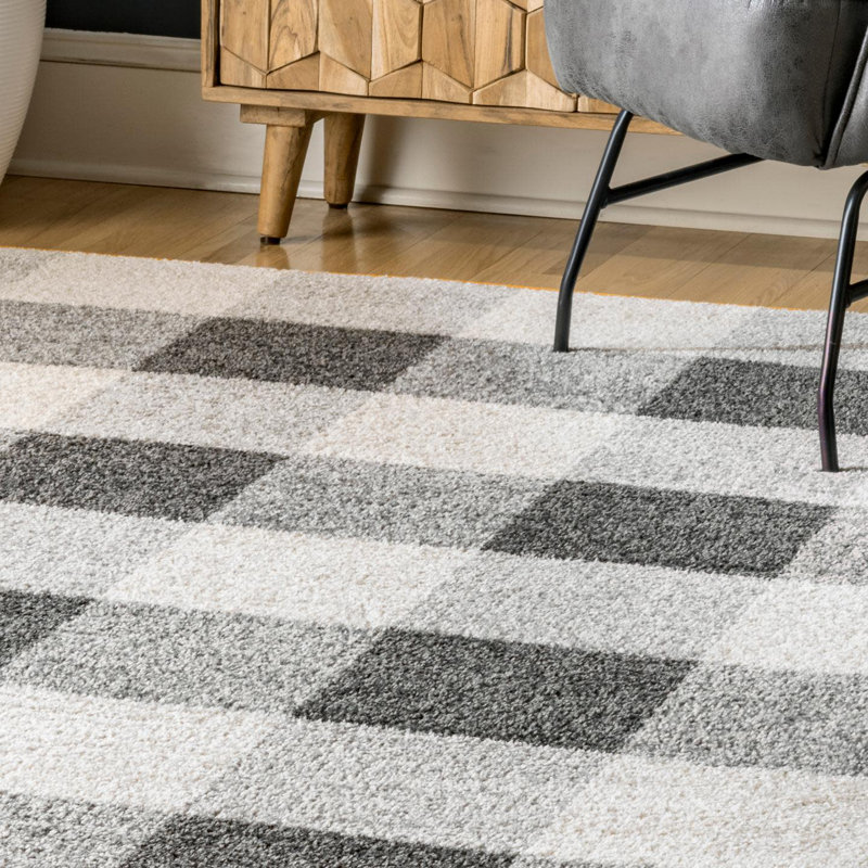 Vasag Plaid Power Loom Performance Black/ Gray/ White Rug, Rectangle 4' x 6'