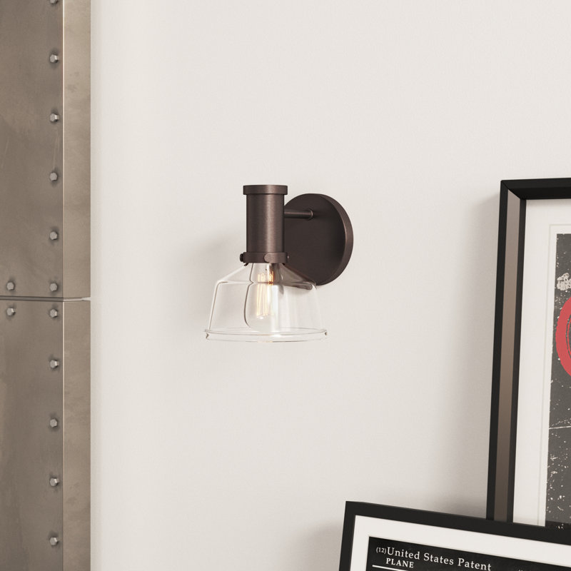 Camdyn Armed Sconce