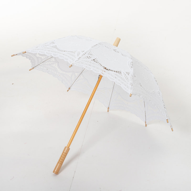 Parasol en dentelle avec poignée en bois, Blanc