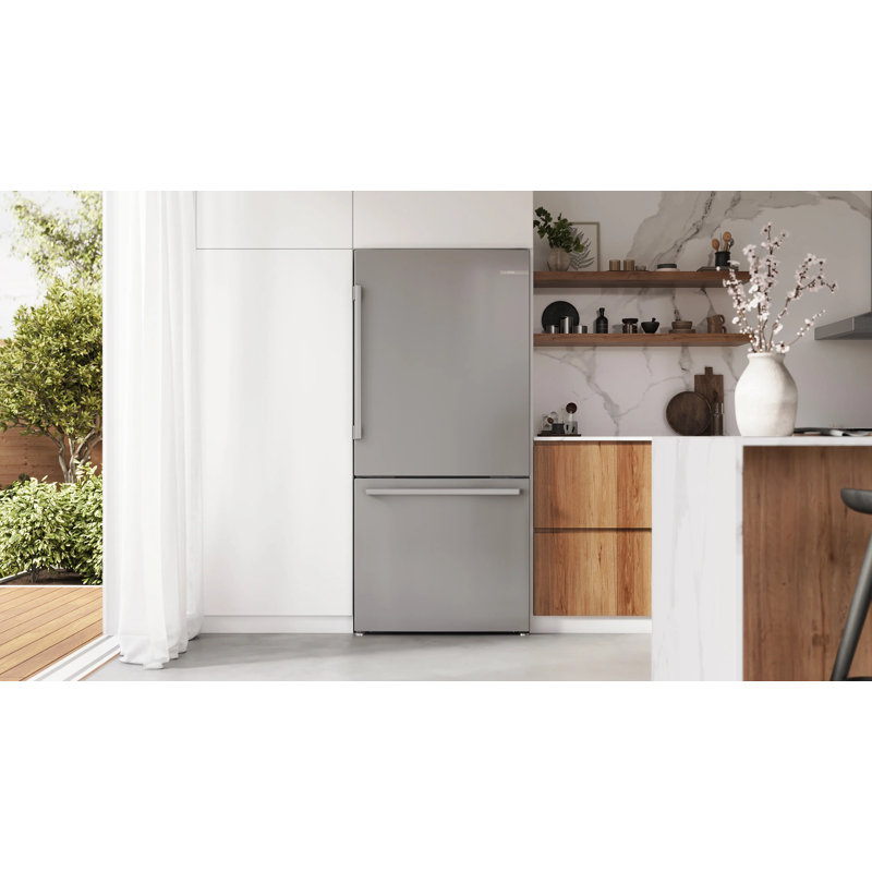100 Series 33" Bottom Freezer Refrigerator