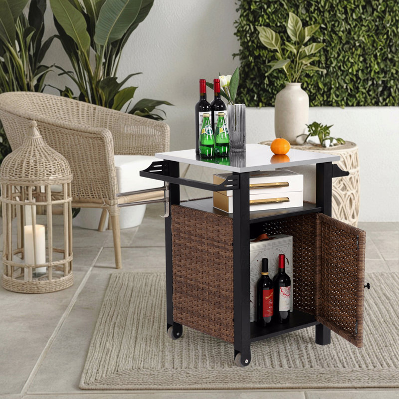 Chariot-bar à une porte, chariot de rangement pour îlot de cuisine en osier pour l'extérieur et armoire de rangement, roulettes et plateau de table allongé en acier inoxydable, poignée latérale