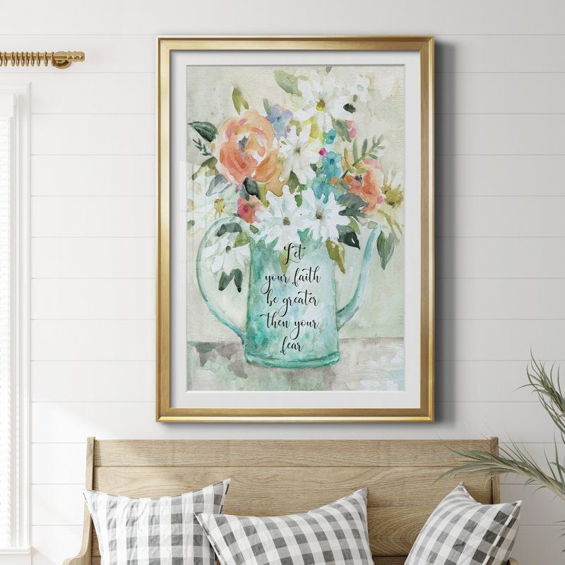 Daisy Pitcher Bouquet - Reproduction d'art sur papier encadrée, Papier doré, H 26,5 po x l 36,5 po x P 1,5 po