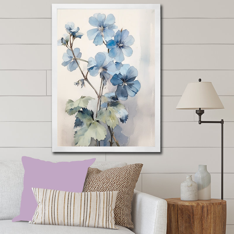 «Blue and White Geranium Minimal Expression I», reproduction sur toile, Cadre simple blanc, H 44 po x l 34 po x P 1,5 po