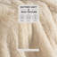 Couvertures en fausse fourrure Cozy Winter Collection-105680386-129402034