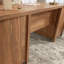 Bureau de direction, finition brune
