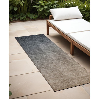 Tapis de couloir d'extérieur lavable taupe et gris 8 pi HomeRoots