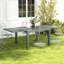 Table de salle à manger extensible pour patio, gris foncé, 104 cm à 211 cm, structure en aluminium et plateau en acier imitation bois. Table extensible de 183 cm à 211 cm avec plateau.