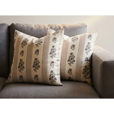 2-Piece Floral Pattern Throw Pillowcase Set, 18.2X18.2 Inches, Brown, Unisex Floral Stripe Design, Farmhouse Style, Soft And Comfortable, Suitable For Sofas, Beds, And Home Decor.