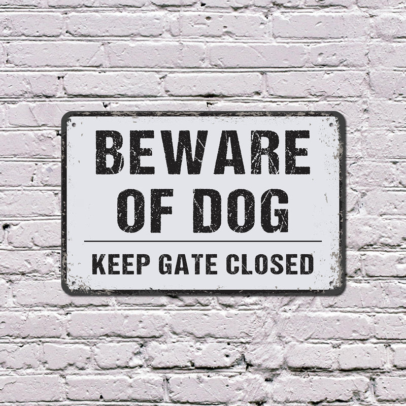 Panneau en plastique Beware Of Dog 10 po x 14 po