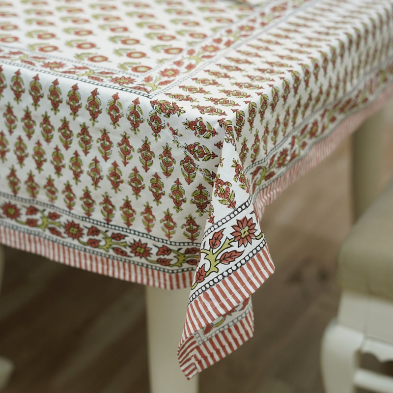 Housse de table décorative en coton avec imprimé bloc pour Dinnig- Arjun (14 places), 60 po carré