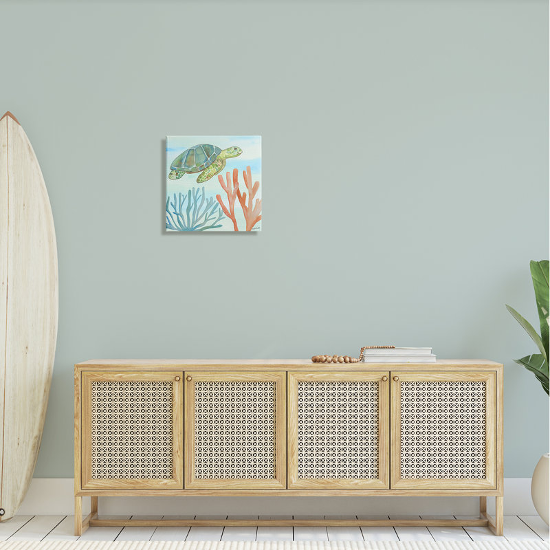 Tortue de mer verte flottant sous l'eau, corail blanc, estampe numérique encadrée, art texturé par Katie Doucette