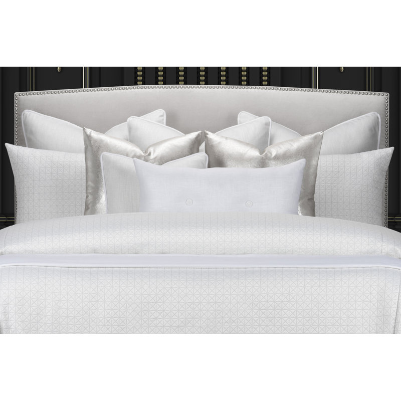 Manuscript Geometric Shimmering Supreme Duvet Cover and Insert Set, White, Cal King Duvet Cover + 5 Shame + 4 Throw Pillow