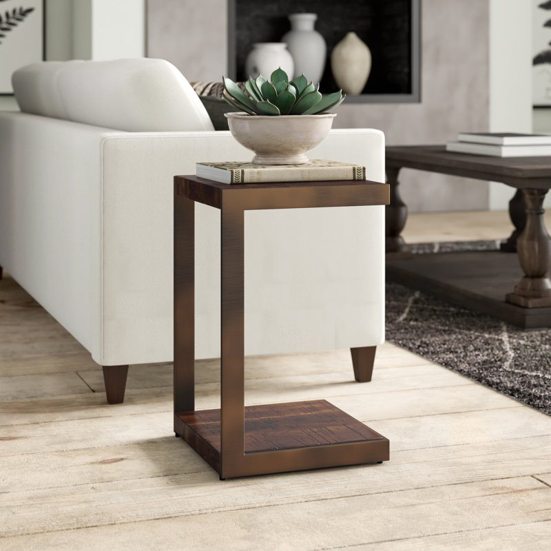 Rabilero Solid Wood Tray Top End Table, Brown