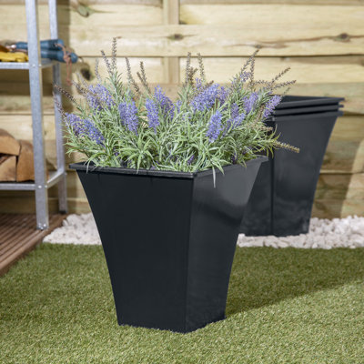  4 Piece Plastic Plant Pot Set
