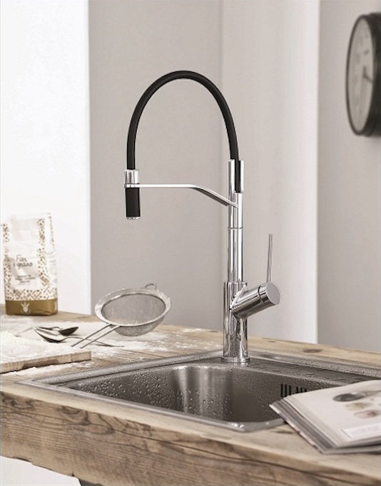 Viva Pro Kitchen Faucet, Chrome