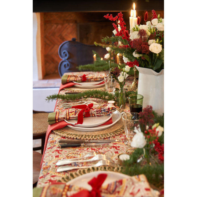 Noel Handmade Floral Tablecloth, 106" x 71"