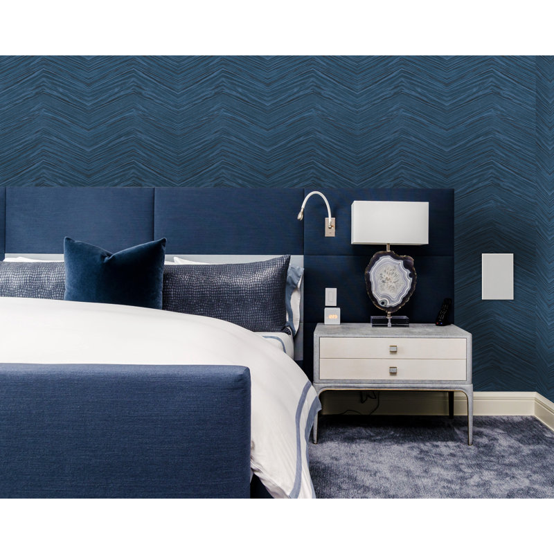 Rouleau de papier peint adhésif à chevrons en bois L 18 pi x l 20,5 po, Bleu / bleu marine