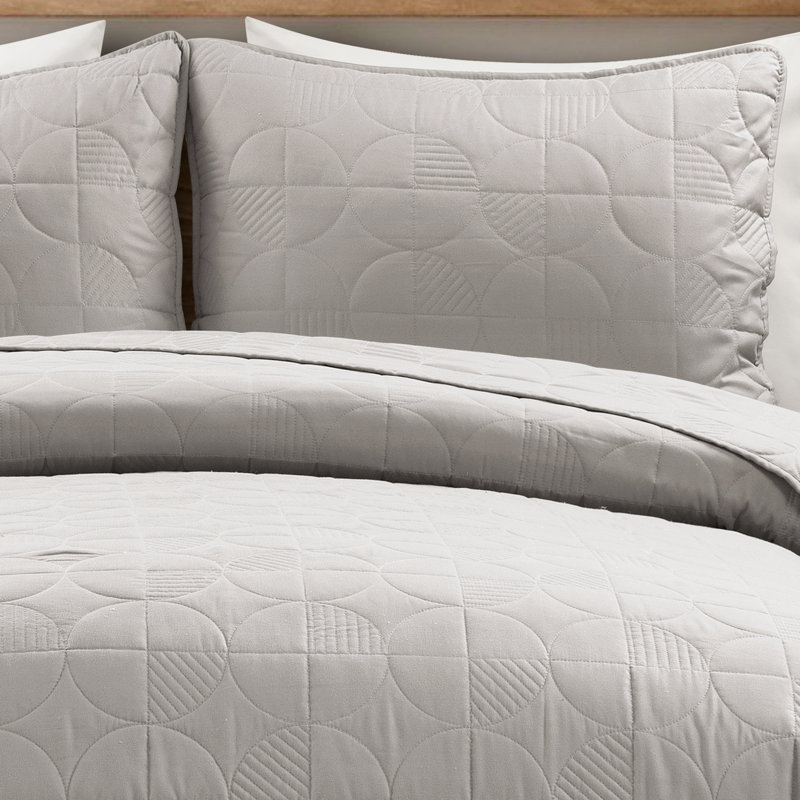 Quenby Gray Standard Cotton Reversible 3 Piece Quilt Set, King Quilt + 2 Shams