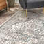 Tapis crème à médaillon oriental tissé à la machine Ethelinde-95864775