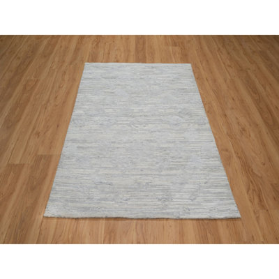 4'1"x6' Medium Gray Hand Knotted, Modern Design Undyed Natural Wool Rug BAC13557B71F42228EF5273A224BB415
