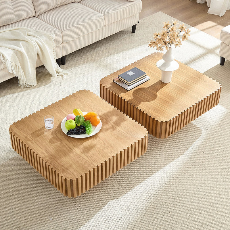 Ensemble de 2 tables basses compactes en placage de bois avec base à piédestal robuste, idéales pour les salons modernes et peu encombrants
