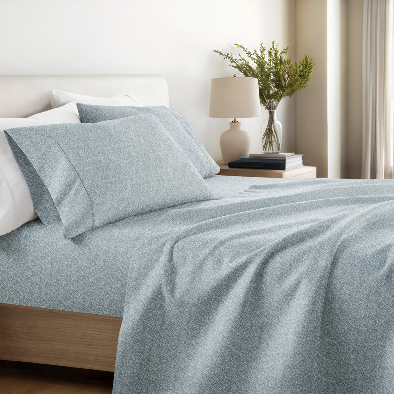 4 Piece Delicate Details Pattern Sheet Set, Full Sheet Set with 2 Standard Pillowcase, Sky Blue Floral