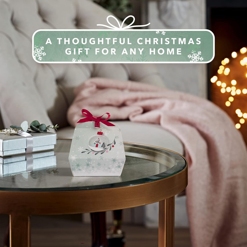 Yankee Candle Gift Set - 3 Assorted Scented Wax Melts In A Festive Gift Box With Bow