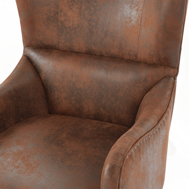 Chaise moderne cloutée