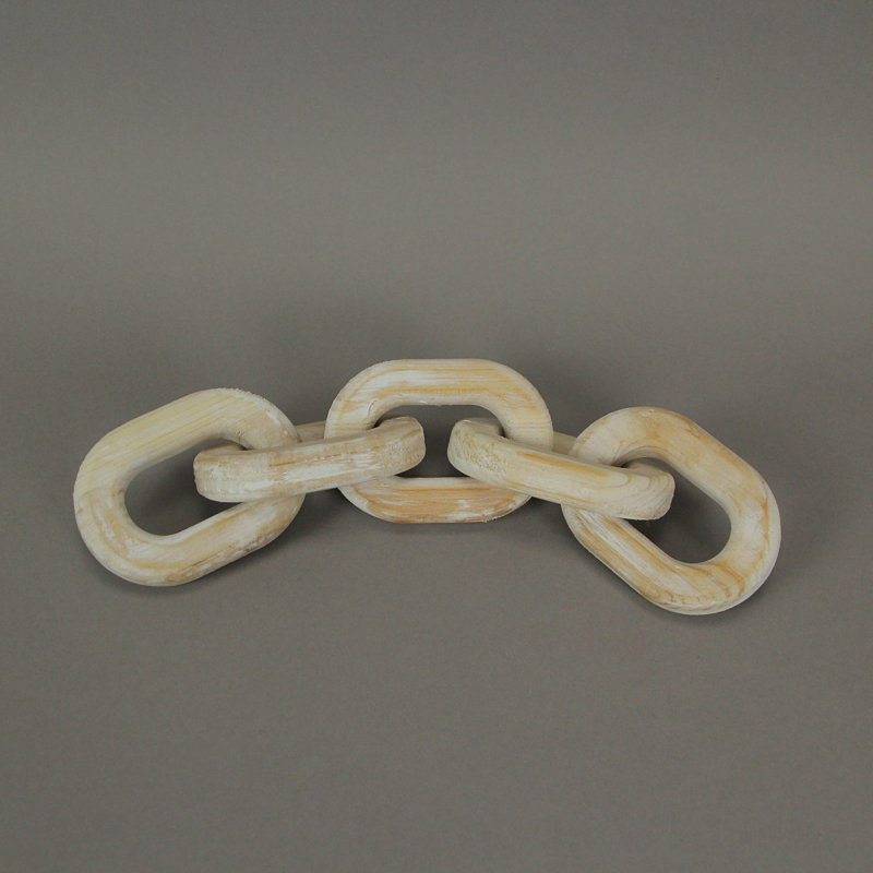 Sculpture en bois à maillons de chaîne