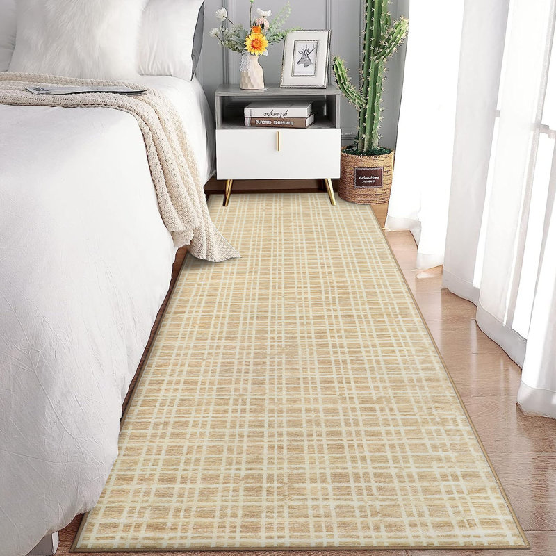 Marthaann Washable Plaid Indoor Rug, Rectangle 5' x 7'
