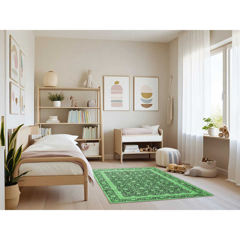 Maesynn Washable Oriental Indoor Rug, Rectangle 4' x 6'
