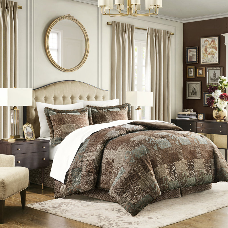 Édredon rouge très grand - Collection 4 pièces avec édredon, 2 taies décoratives avec fermetures à glissière cachées et ouate de soutien, microfibre, durabilité améliorée avec garniture décorative en ouate, lustre doux et luxueux, 2022