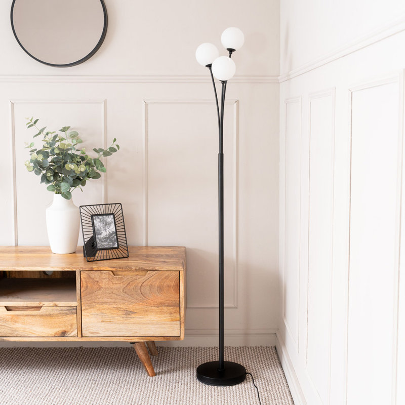 Raitcho 150cm Traditional Floor Lamp, Black