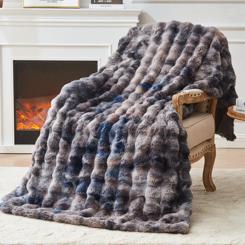 Couverture EMME en fausse fourrure, Grand lit, Fourrure teinte grise