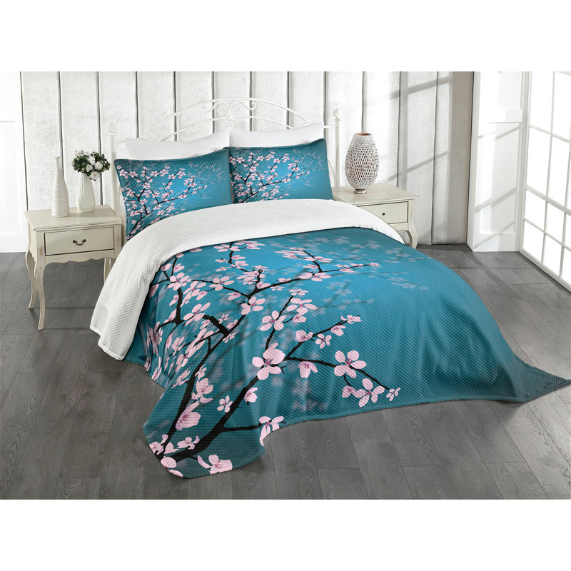 Ambesonne Japanese Bedspread Sakura Bloom Pattern, King Bedspread + 2 Standard Shams