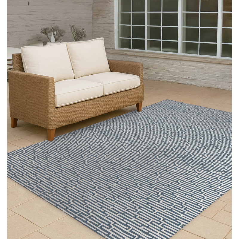 Twilight Labyrinth Non-Slip Outdoor Rug, Rectangle 2' x 3'