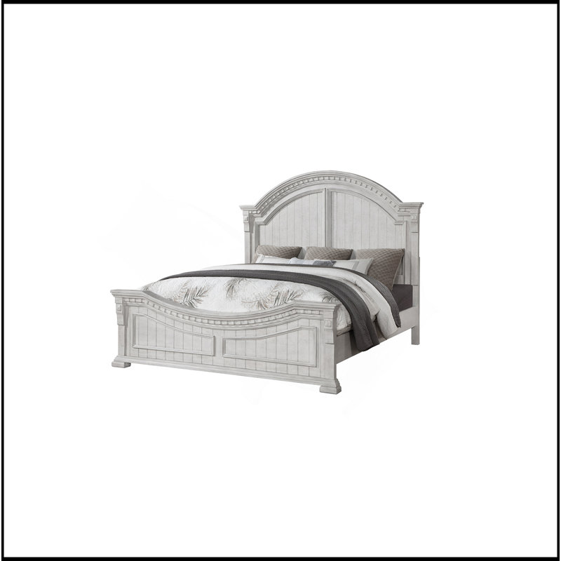 Grand lit style transitionnel en bois blanc antique