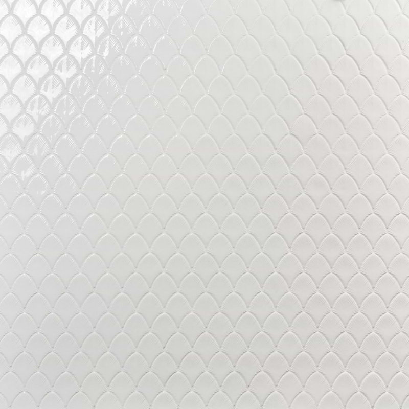 Nabi 3x4 Fishscale Crackled Glossy Glass Mosaic Tile, Glacier White
