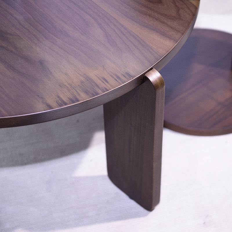 Ensemble de tables basses Nesting, Noyer