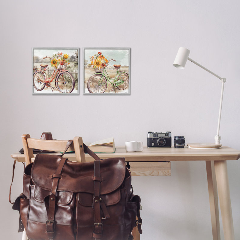 «Rustic Autumnal Bicyclcles», ensemble de 2 giclées encadrées par Nicole DeCamp, H 12 po x l 12 po