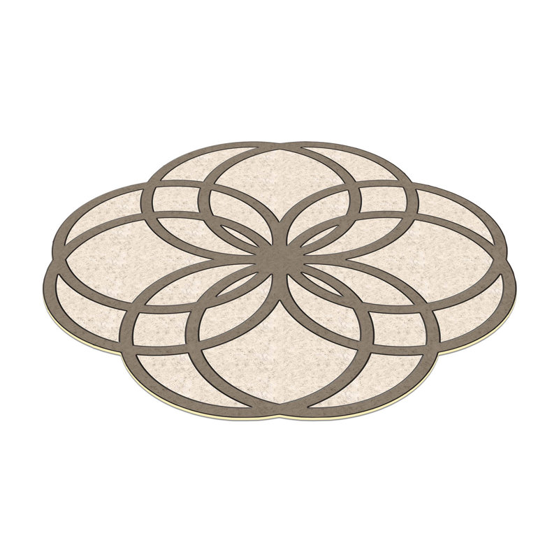 Tapis beige / gris en polyester tissé à la machine Novelty, Nouveauté 2 pi 7 po x 2 pi 7 po